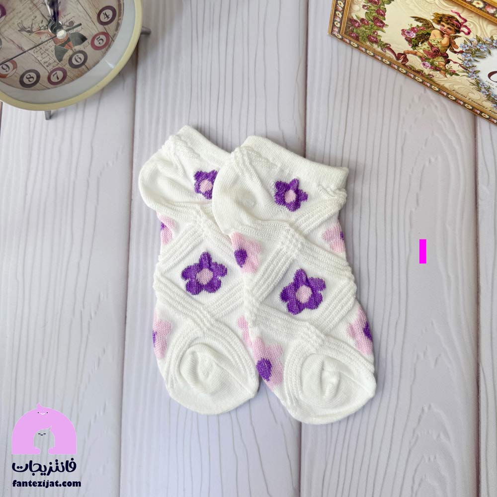 جوراب مچی طرح برجسته گل بنفش